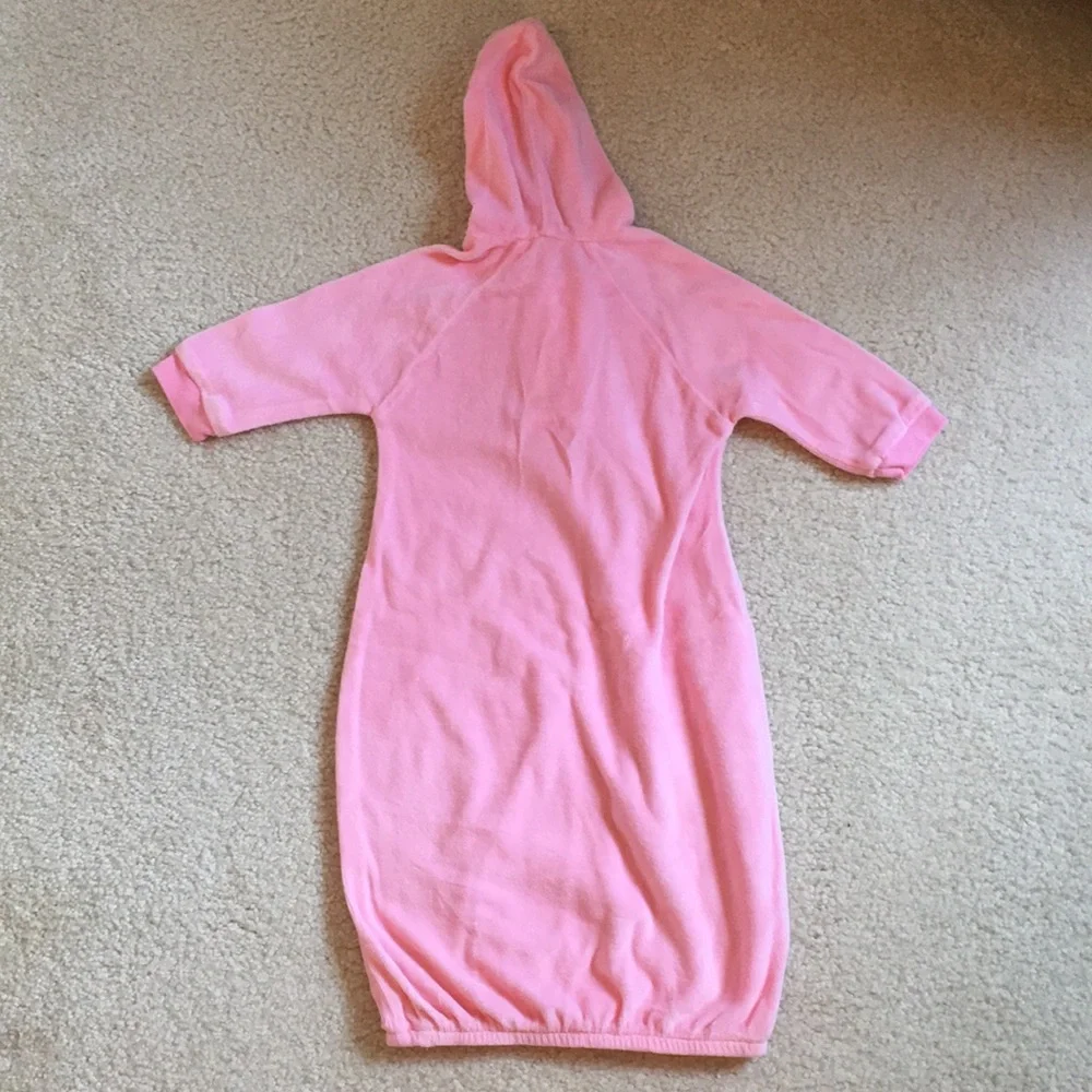 N/A pink velour